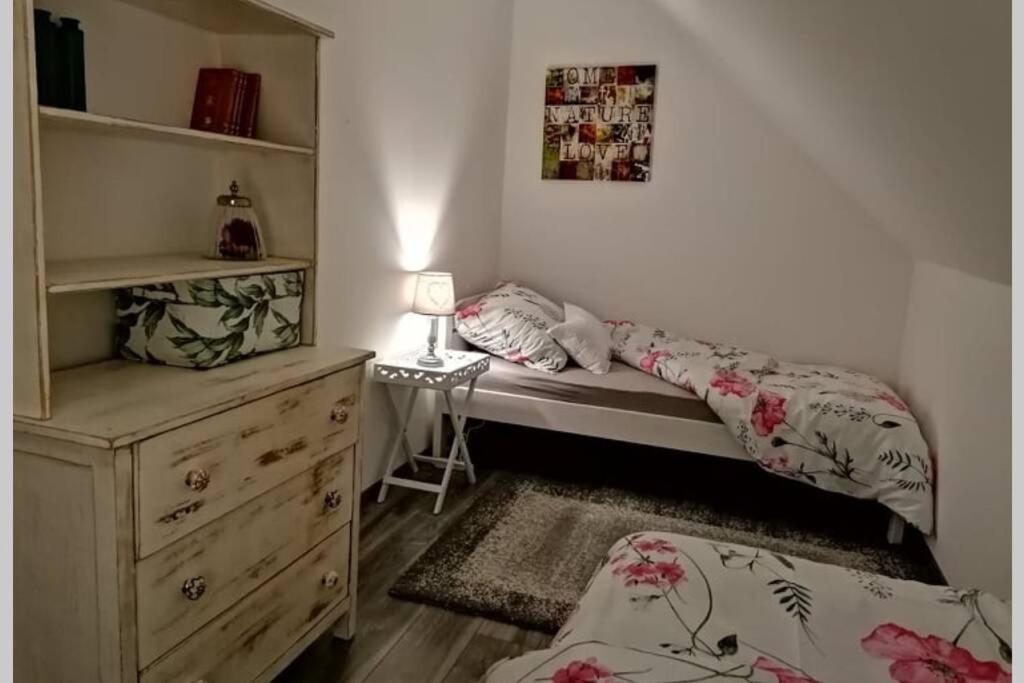 Eva Haza Nyugalom/Pihenes/Relax Villa Шопрон Екстериор снимка