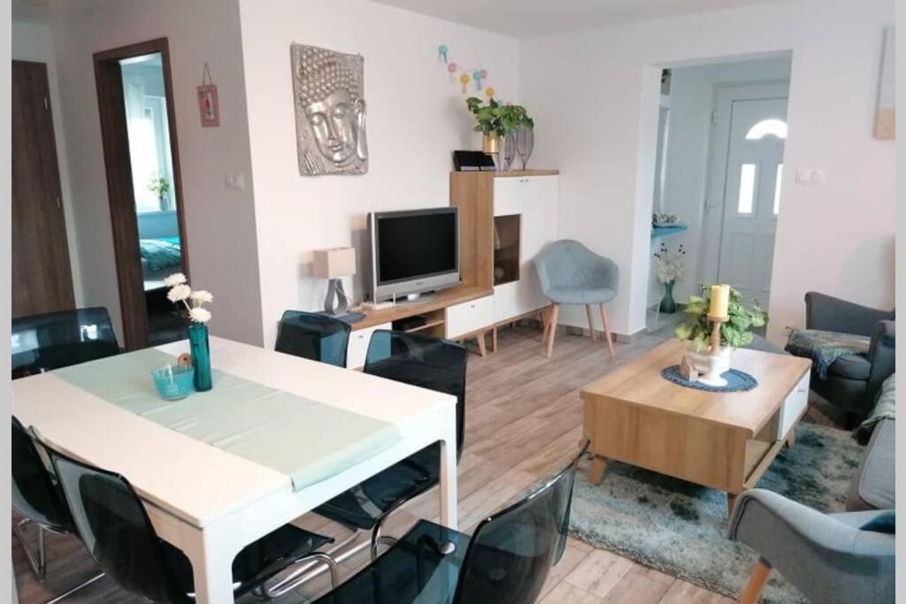 Eva Haza Nyugalom/Pihenes/Relax Villa Шопрон Екстериор снимка