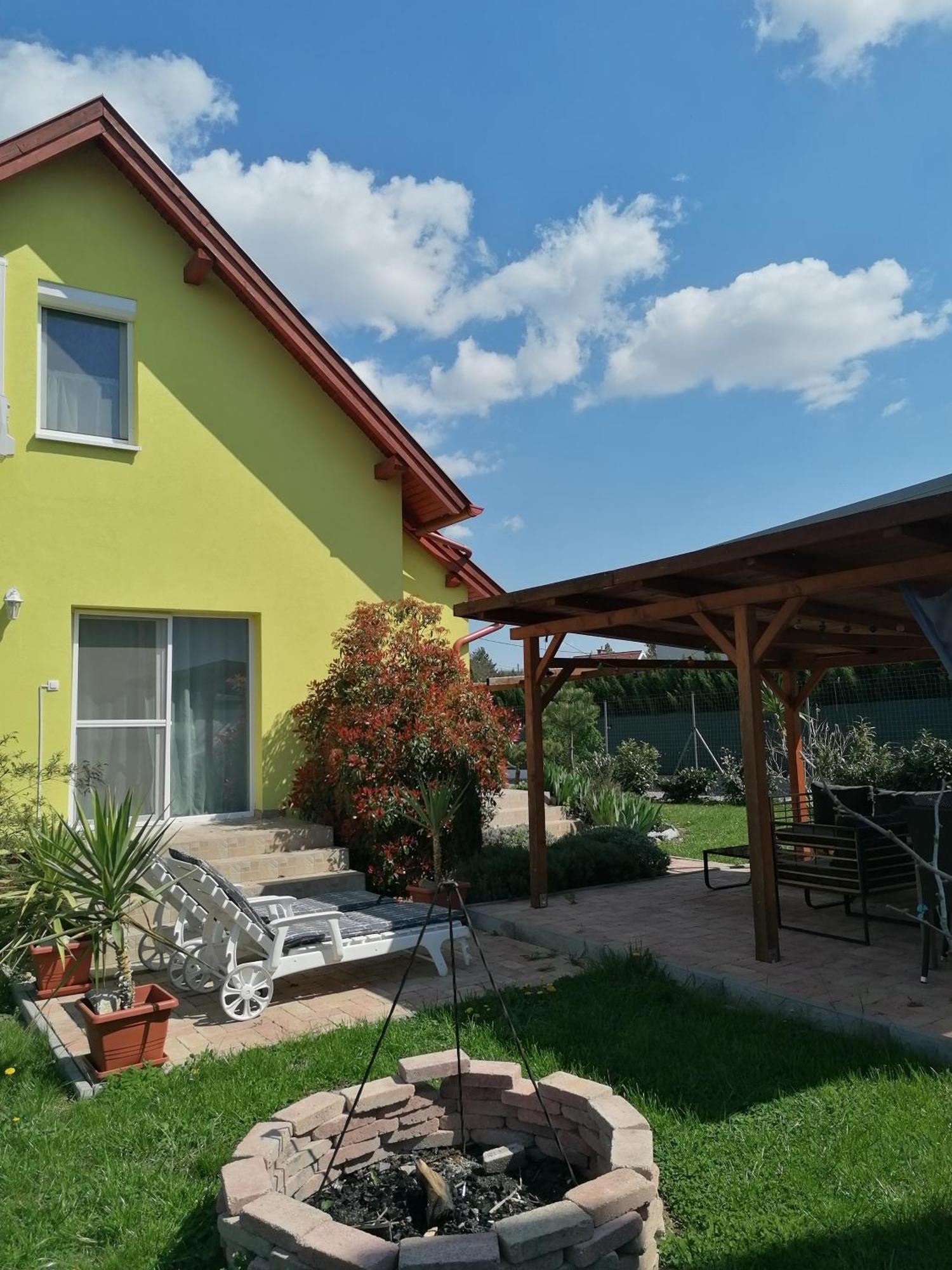 Eva Haza Nyugalom/Pihenes/Relax Villa Шопрон Екстериор снимка